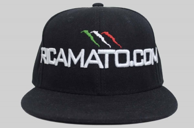 Cappellino con ricamo 3D Ricamato.com