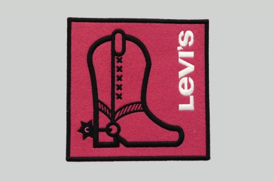 Toppa ricamata con logo stivale Levi's