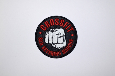 Toppa personalizzata con logo ricamato Crossfit