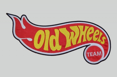 Toppa personalizzata ricamata con logo Old Wheels